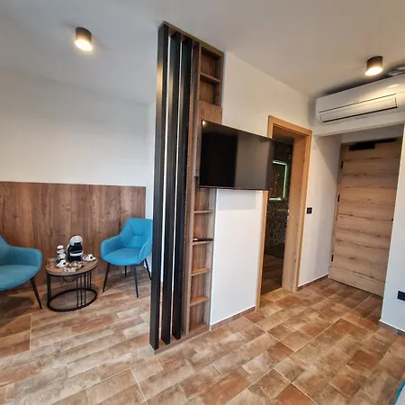 Alpine House Mina - & Guest house Bled