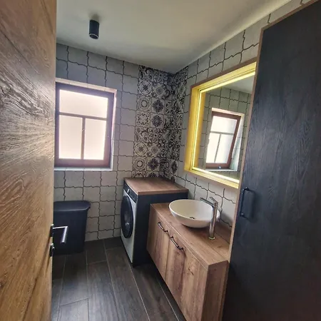 Alpine House Mina - & Guest house 3*