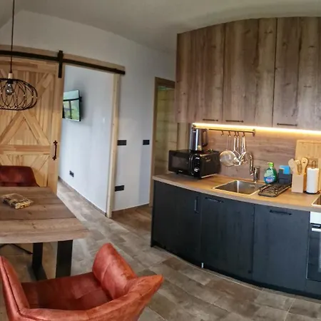 Alpine House Mina - & 布莱德