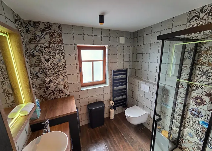 Casa de hóspedes Alpine House Mina - & 3*